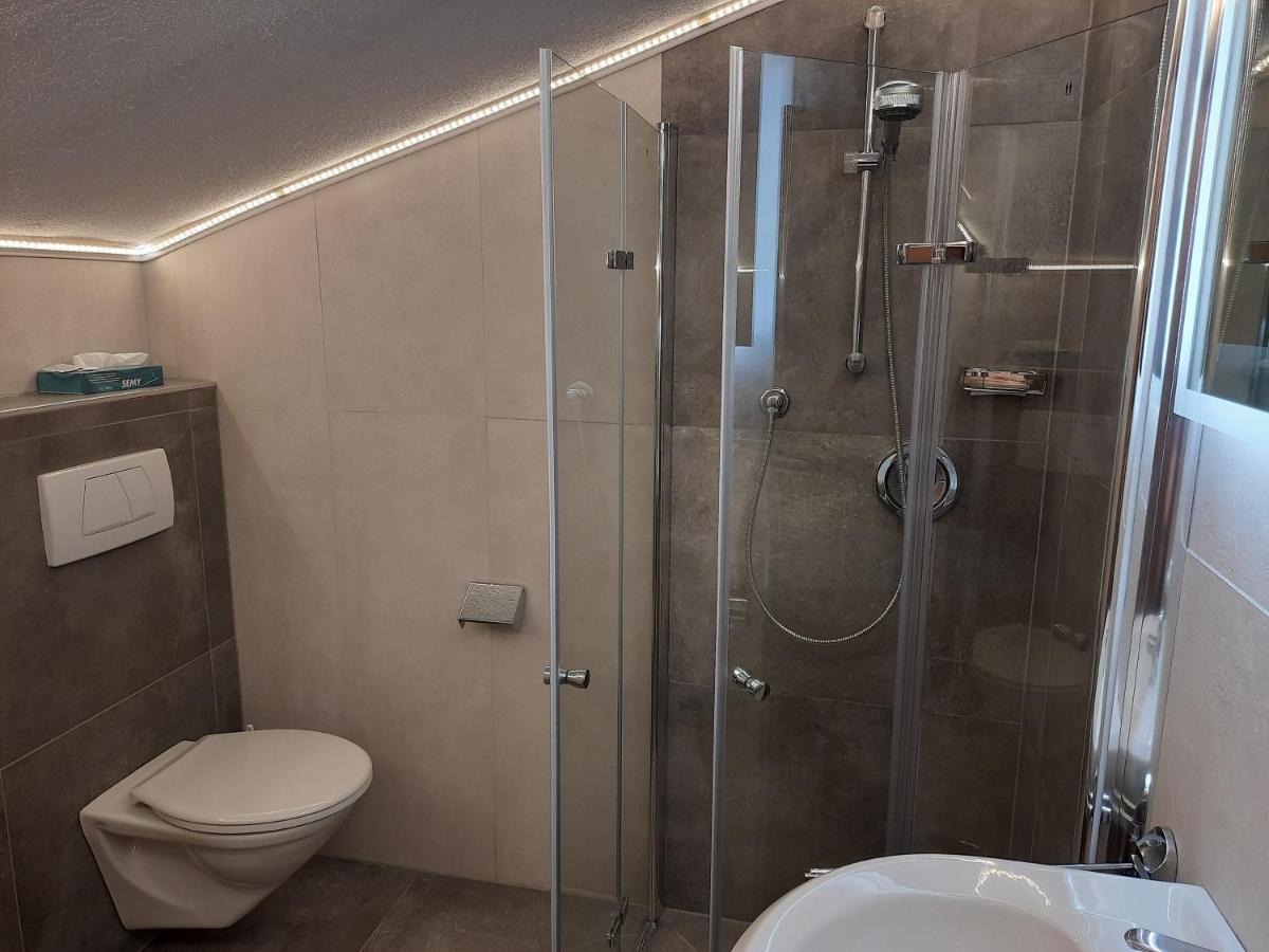 Hotel Garni Viktoria Sankt Anton am Arlberg Ngoại thất bức ảnh