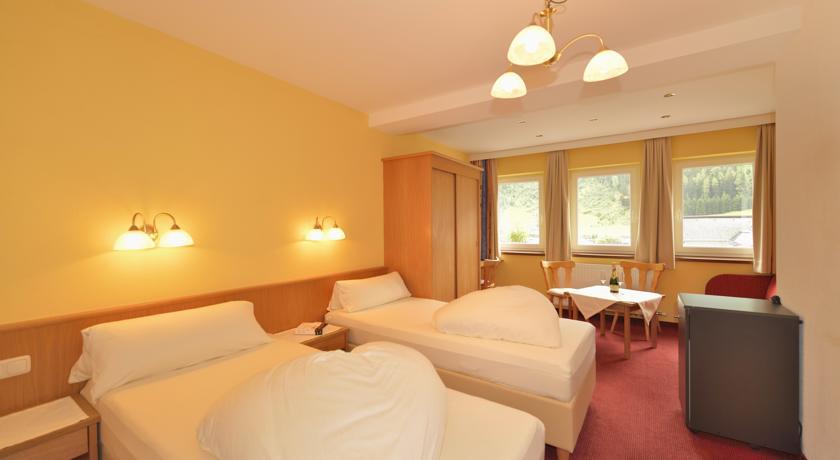 Hotel Garni Viktoria Sankt Anton am Arlberg Phòng bức ảnh
