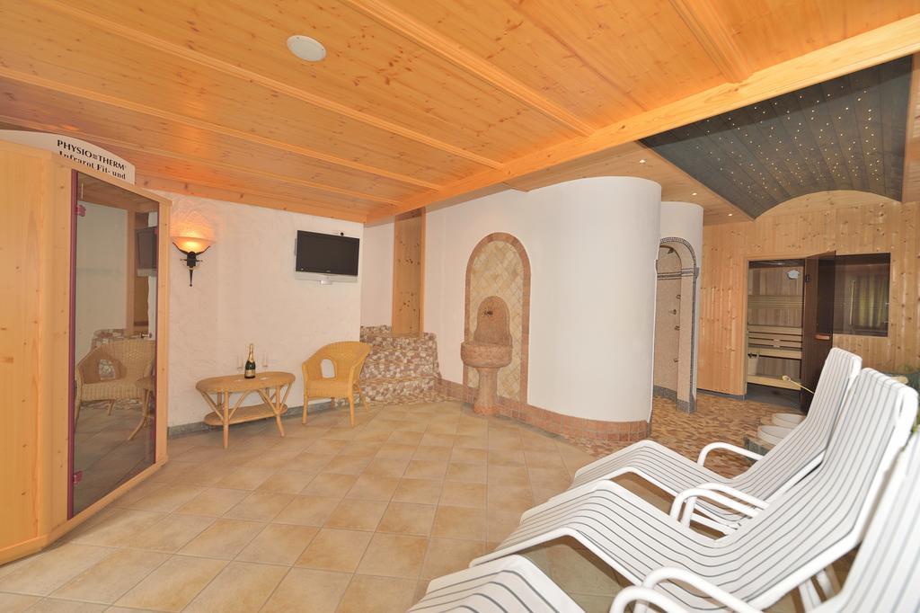 Hotel Garni Viktoria Sankt Anton am Arlberg Ngoại thất bức ảnh